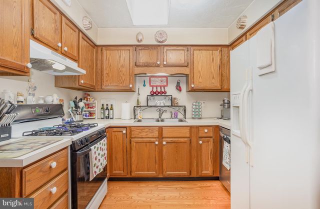 236 KENNEDY CT, Hanover, PA 17331