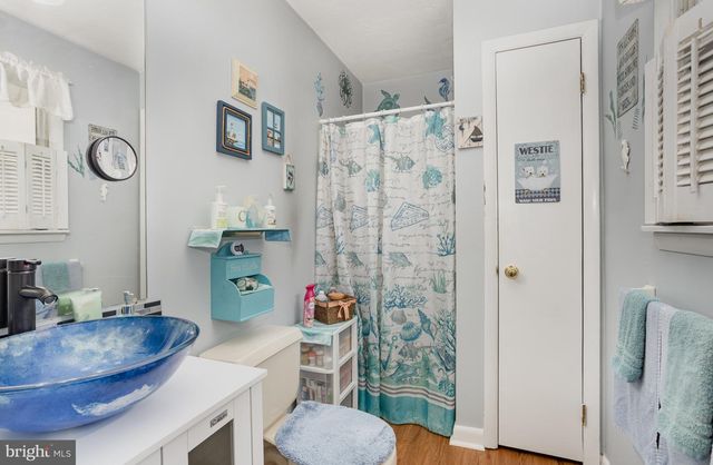 236 KENNEDY CT, Hanover, PA 17331