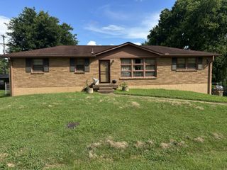 6407 Ranchero Dr, Nashville, TN 37209