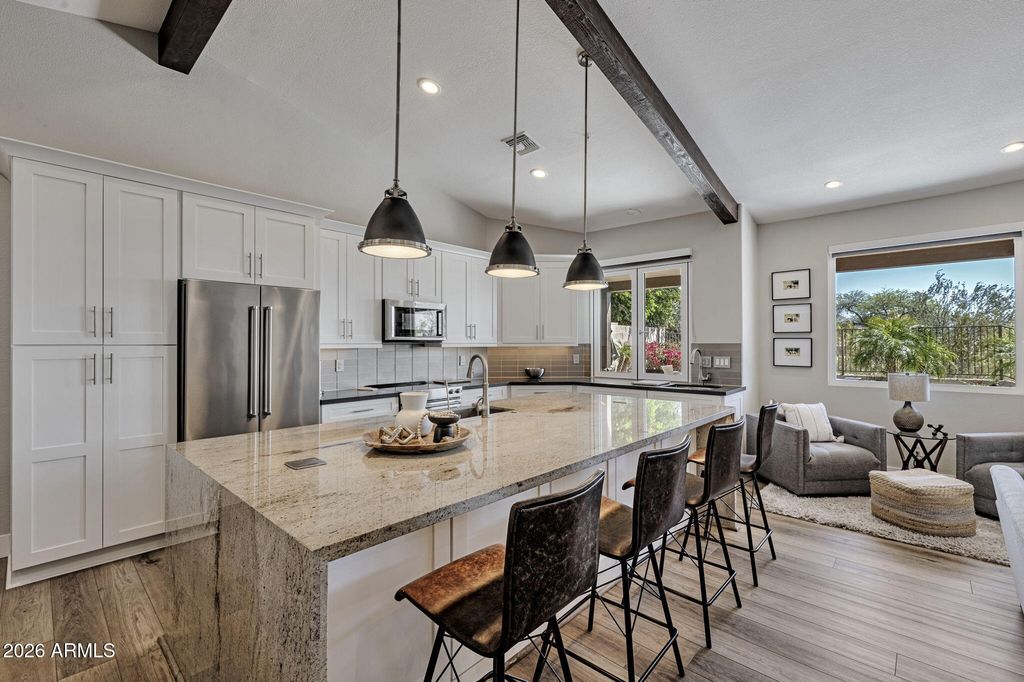 Image 5 of property listing at 18793 N 93RD Street, Scottsdale, AZ 85255