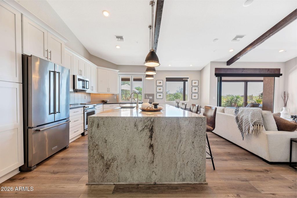 Image 9 of property listing at 18793 N 93RD Street, Scottsdale, AZ 85255