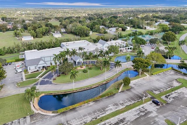 14375 Strathmore Ln 303, Delray Beach, FL 33446
