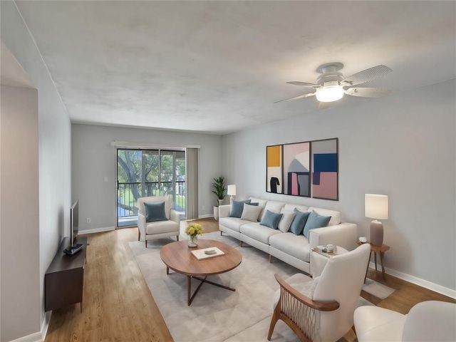 14375 Strathmore Ln 303, Delray Beach, FL 33446