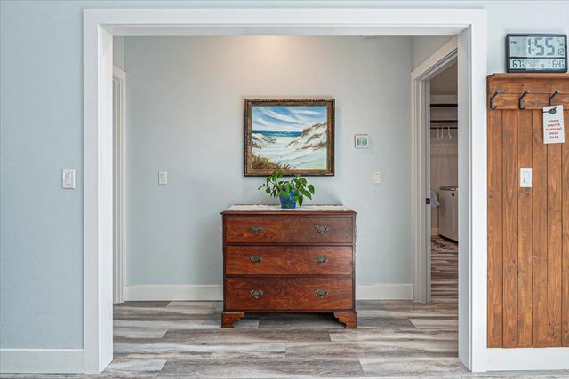 17168 Island Loop Way, Bend, OR 97707