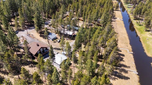 17168 Island Loop Way, Bend, OR 97707