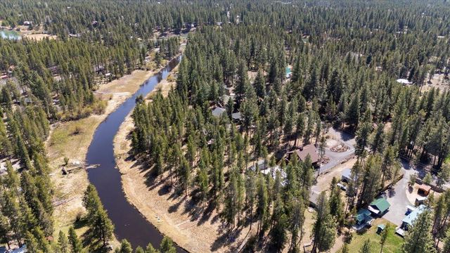 17168 Island Loop Way, Bend, OR 97707