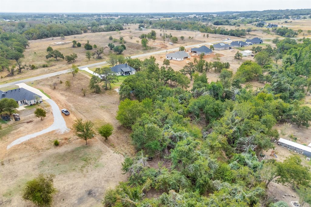 1113 Gonzollas Road, Springtown, TX 76082 — photo 3