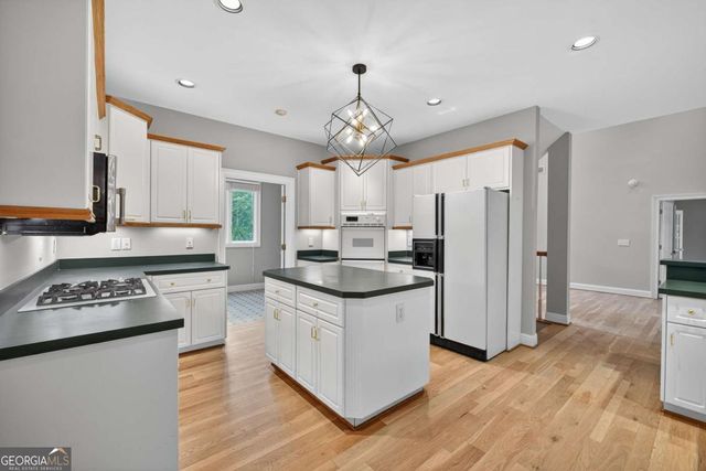 1001 Shoal Creek Court, Greensboro, GA 30642