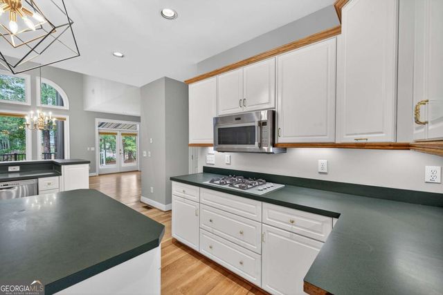 1001 Shoal Creek Court, Greensboro, GA 30642