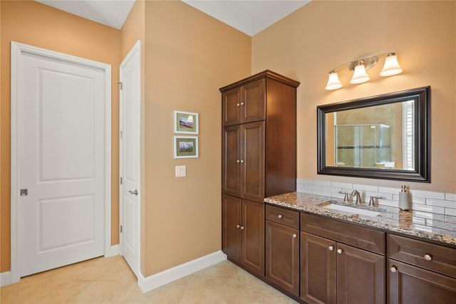 124 AMANTHUS COURT, Deland, FL 32724