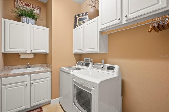 124 AMANTHUS COURT, Deland, FL 32724