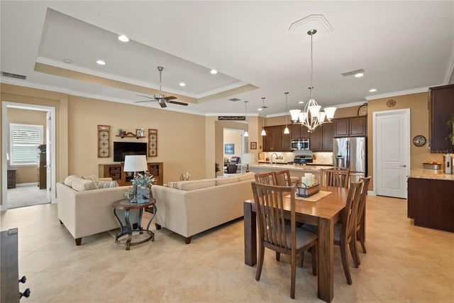 124 AMANTHUS COURT, Deland, FL 32724