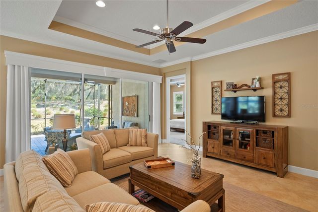 124 AMANTHUS COURT, Deland, FL 32724