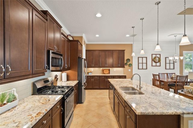 124 AMANTHUS COURT, Deland, FL 32724