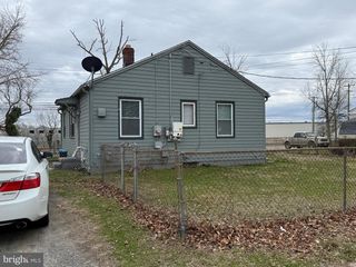 1107 FIRST AVE, Seabrook, NJ 08302