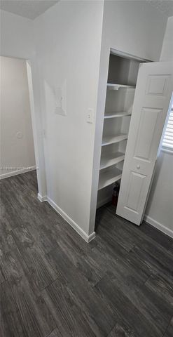 10900 SW 196th St 401, Cutler Bay, FL 33157