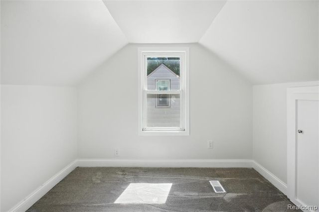 429 W Bernhard Avenue, Hazel Park, MI 48030
