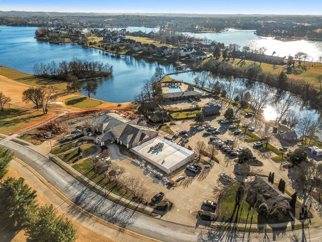 1677 Boardwalk Pl, Gallatin, TN 37066