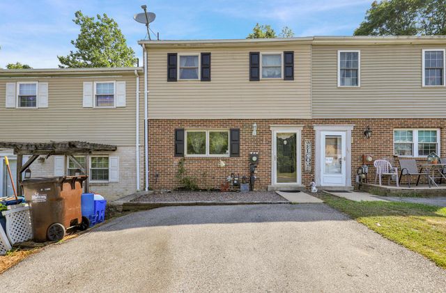 1354 FOX RUN, Reading, PA 19606