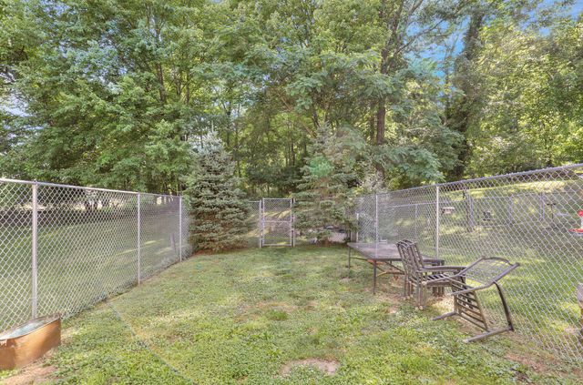 1354 FOX RUN, Reading, PA 19606