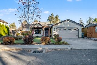 2976 NE Bluebell Lane, Bend, OR 97701