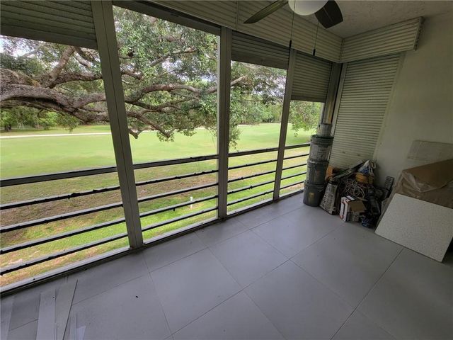 800 E CYPRESS Lane 202, Pompano Beach, FL 33069