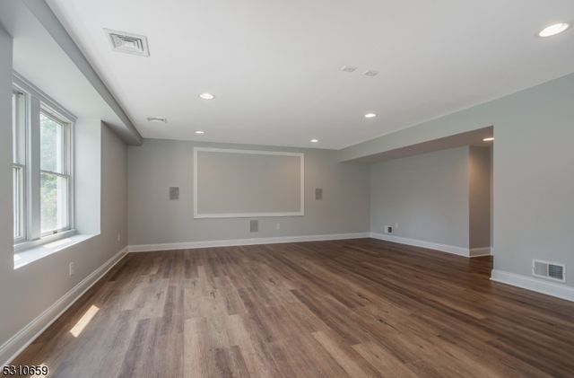 77 CREGAR ROAD, High Bridge Boro, NJ 08829