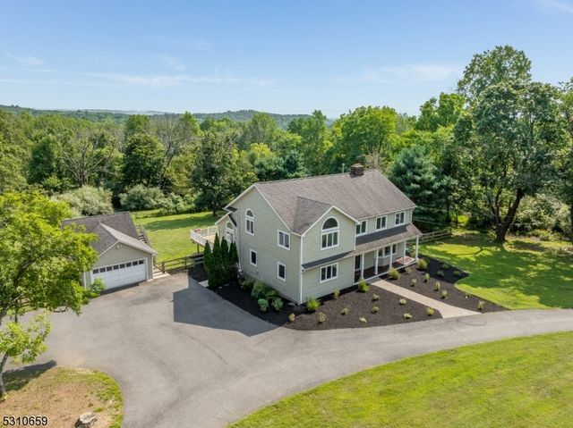 77 CREGAR ROAD, High Bridge Boro, NJ 08829