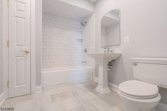 77 CREGAR ROAD, High Bridge Boro, NJ 08829