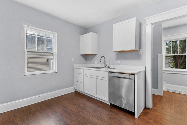 856 JAMES STREET, Green Bay, WI 54303