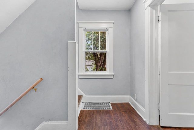 856 JAMES STREET, Green Bay, WI 54303