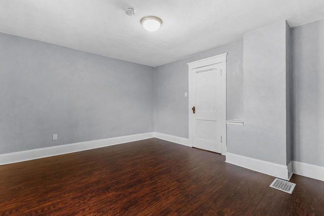 856 JAMES STREET, Green Bay, WI 54303