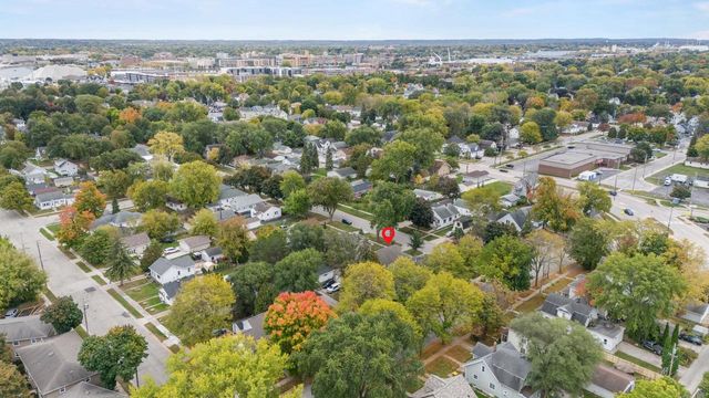 856 JAMES STREET, Green Bay, WI 54303