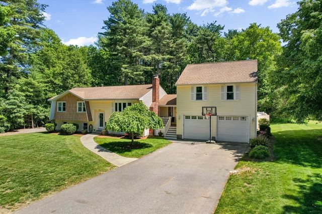 12 Albion Road, Billerica, MA 01821
