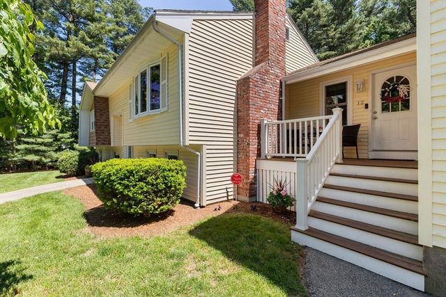 12 Albion Road, Billerica, MA 01821