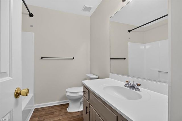 43 Charlene LOOP, Hampton, VA 23666