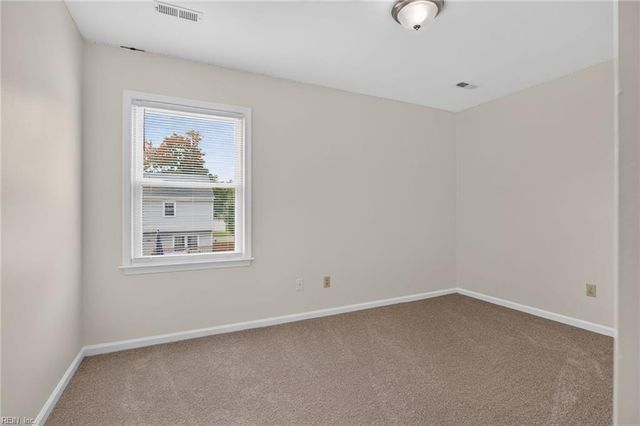 43 Charlene LOOP, Hampton, VA 23666