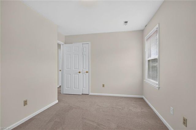 43 Charlene LOOP, Hampton, VA 23666
