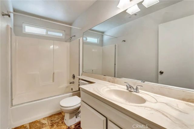 2101 Dallin Street, Lancaster, CA 93536