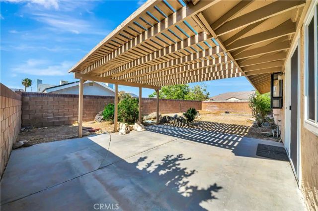 2101 Dallin Street, Lancaster, CA 93536