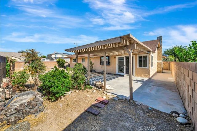 2101 Dallin Street, Lancaster, CA 93536