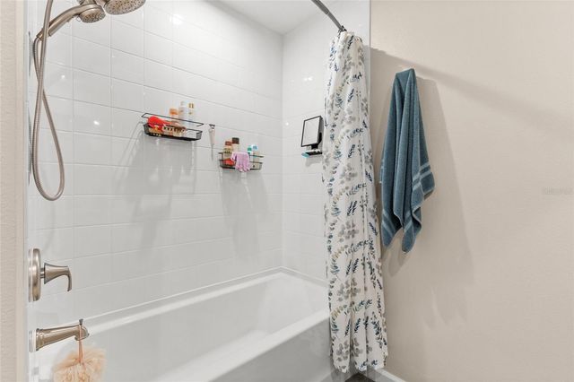 1379 TARFLOWER DRIVE, Winter Springs, FL 32708