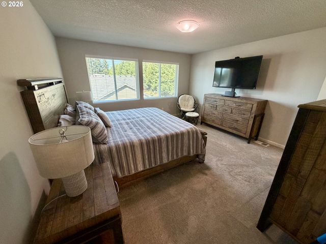 37547 SOCKEYE St, Sandy, OR 97055