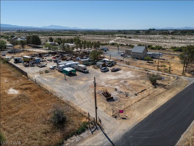 4451 South Whirlwind Avenue, Pahrump, NV 89048