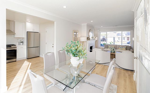 1952 Shoreview Ave, San Mateo, CA 94401