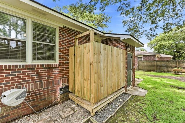 2627 Ridgewood Avenue, Charleston, SC 29414