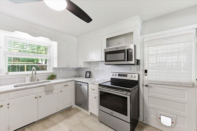 2627 Ridgewood Avenue, Charleston, SC 29414