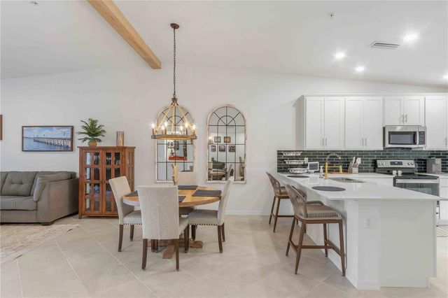 14257 HERITAGE LANDING BOULEVARD 1122, Punta Gorda, FL 33955