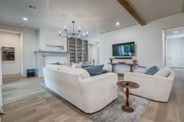 550 Old Creek Road, Edmond, OK 73034