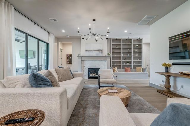550 Old Creek Road, Edmond, OK 73034